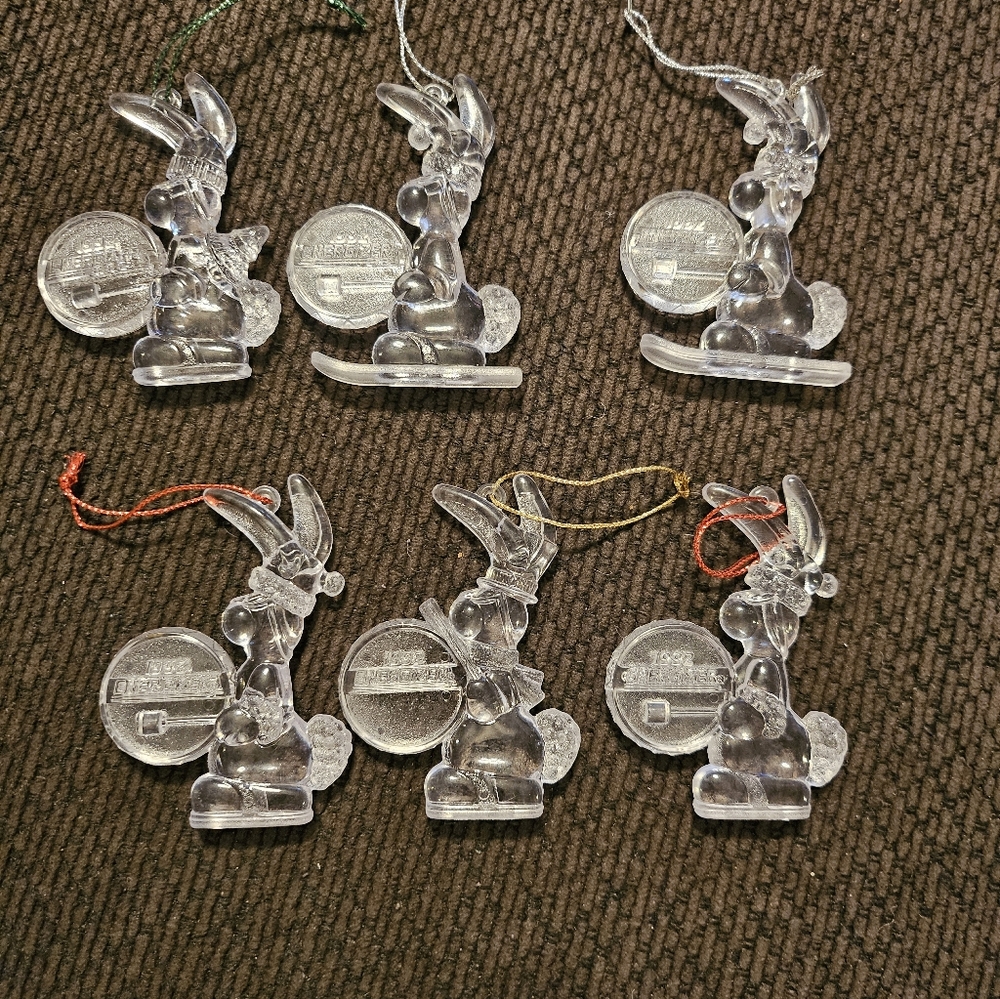 Vintage 1992 Energizer Santa Bunny Collectible Christmas‎ Ornament Set Of 6